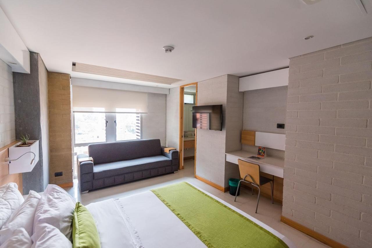 Terra Biohotel Medellin Bagian luar foto