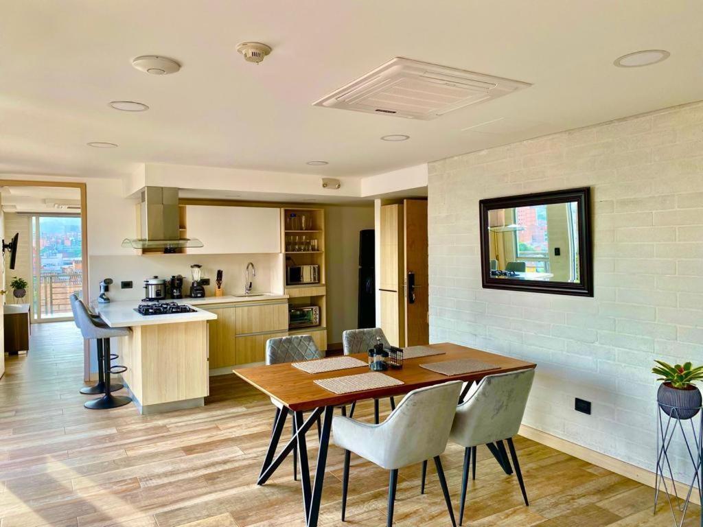 Terra Biohotel Medellin Bagian luar foto