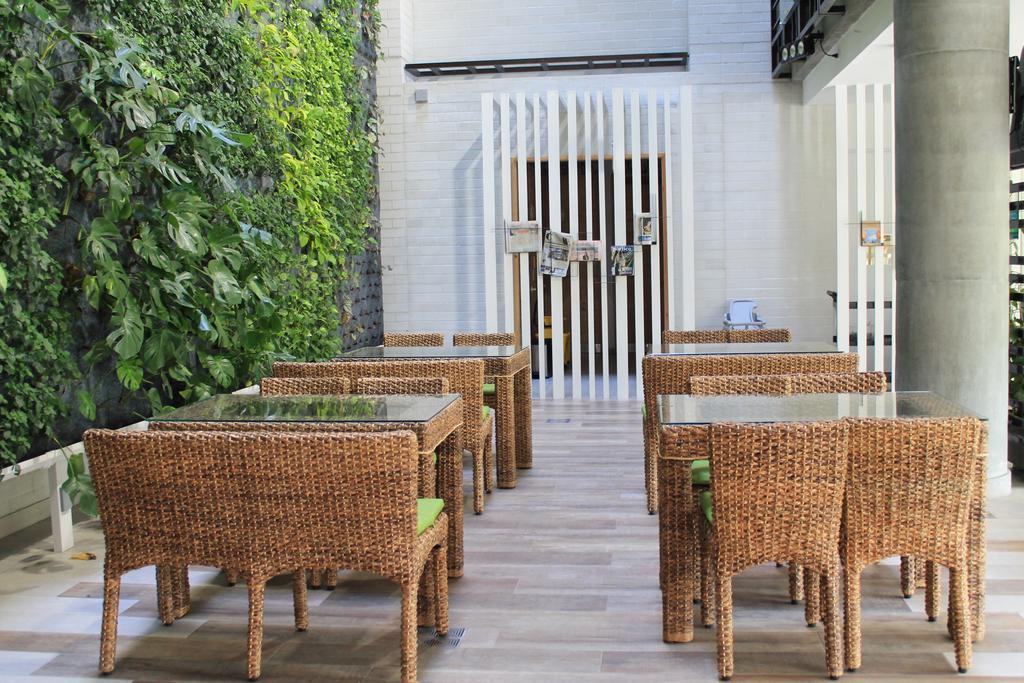 Terra Biohotel Medellin Bagian luar foto
