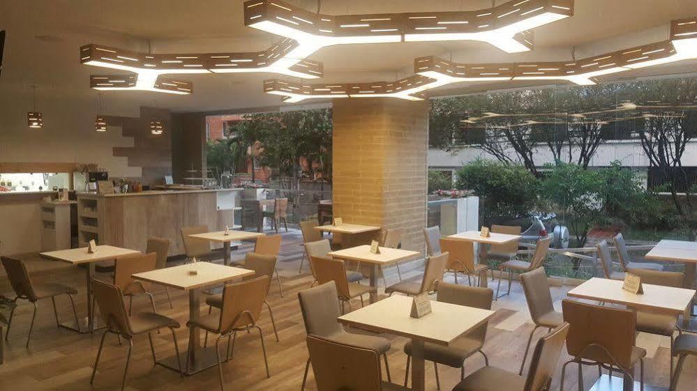 Terra Biohotel Medellin Bagian luar foto