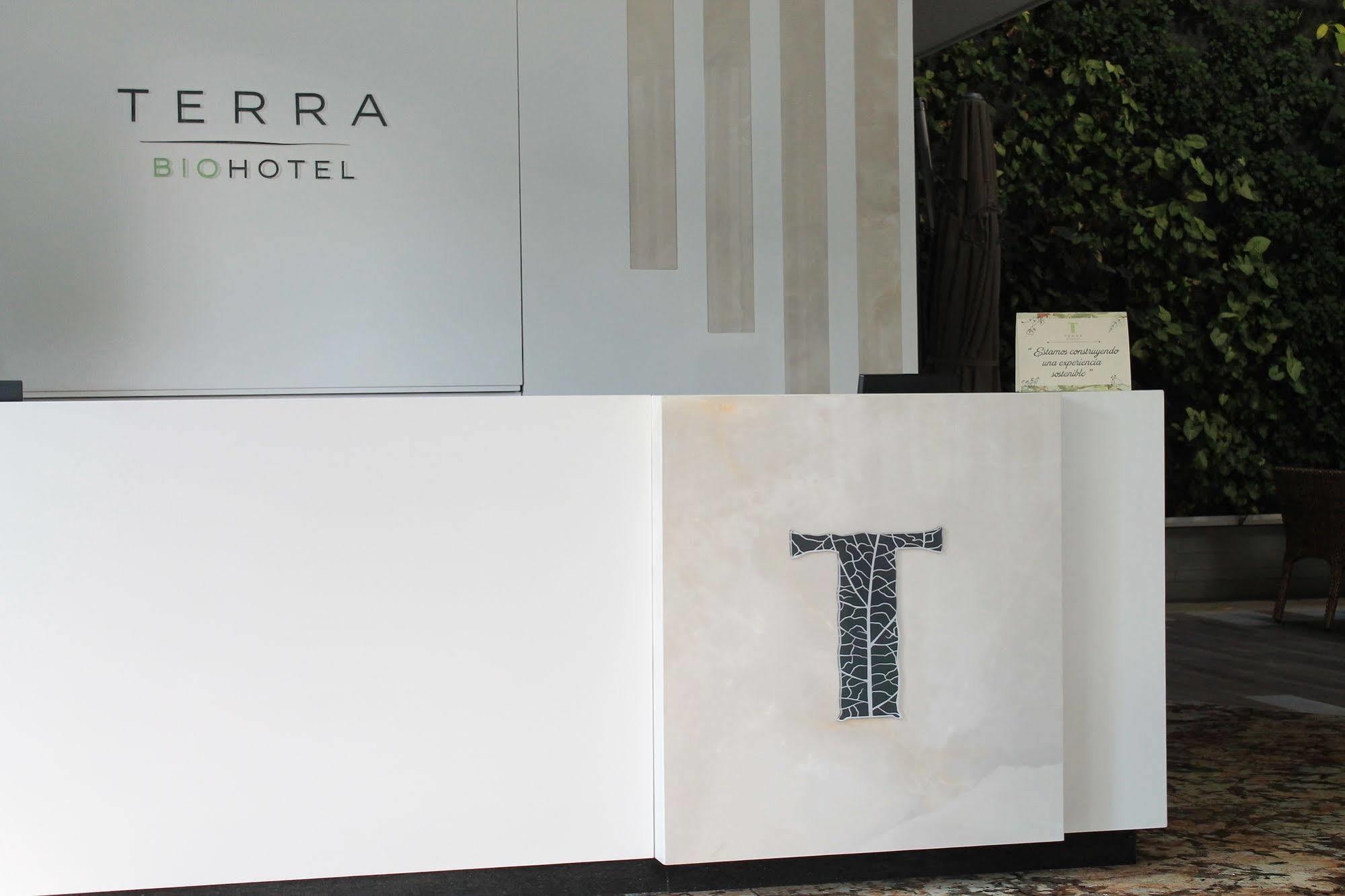 Terra Biohotel Medellin Bagian luar foto