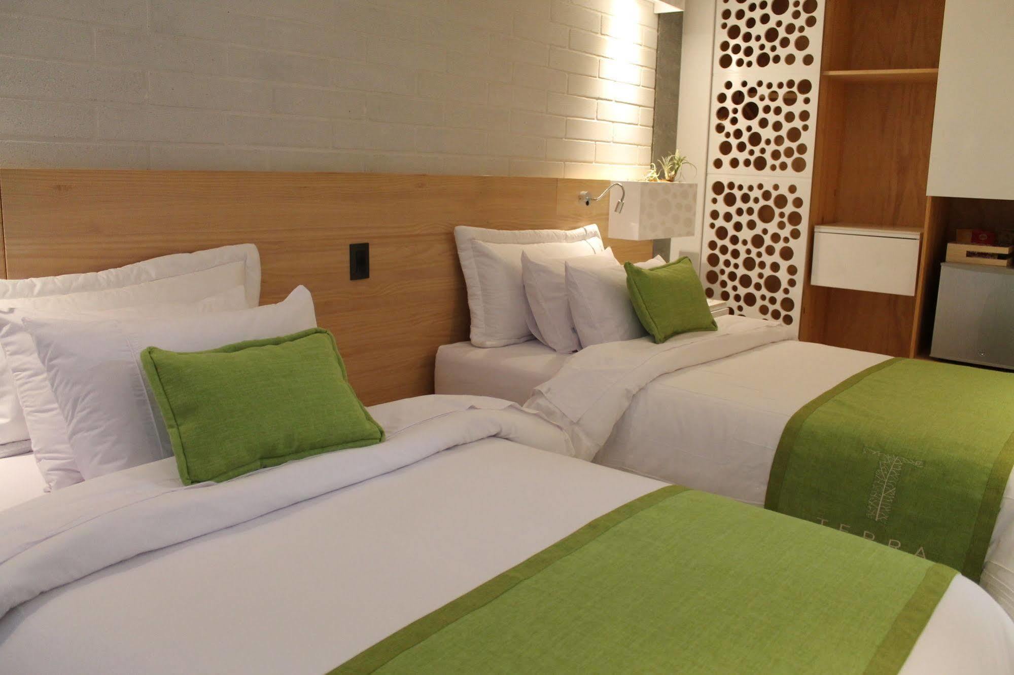 Terra Biohotel Medellin Bagian luar foto